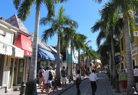 St. Martin - Front Street Shopping